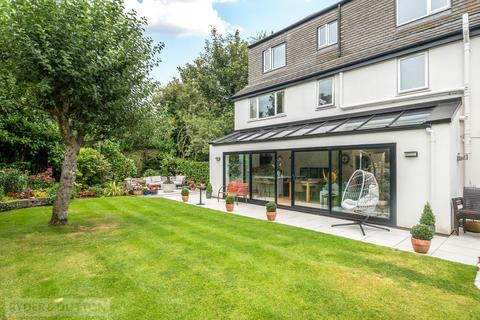 5 bedroom detached house for sale, Wentworth Close, Archer Park, Middleton, Manchester, M24