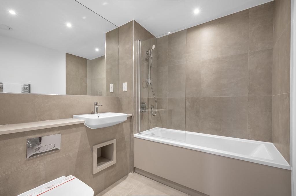 Vistry - 107 Clarence Avenue - -4