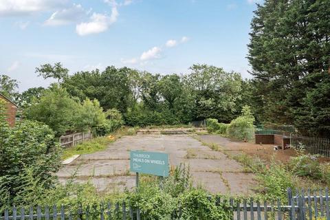 Land for sale, 107 Corran Way South Ockendon RM15 6AP