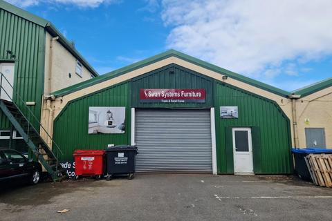 Industrial unit to rent, East St Titchfield PO14 4AR