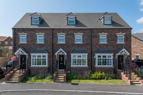 Robin Lane, Menston LS29