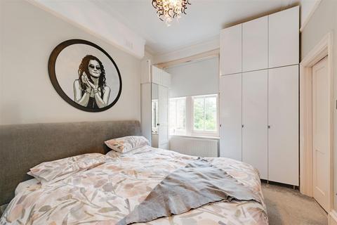 3 bedroom apartment for sale, Antrim Road, Belsize Park NW3