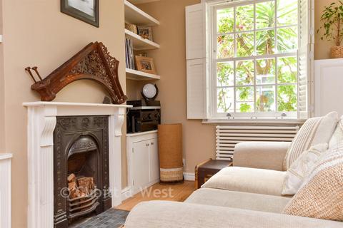 undefined, Frederick Gardens, Brighton, East Sussex