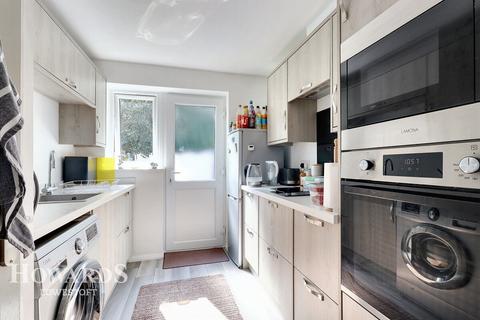 1 bedroom terraced bungalow for sale, Dell Road, Lowestoft
