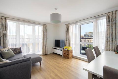 2 bedroom flat for sale, Firewatch Court, 2 Candle Street, London, E1
