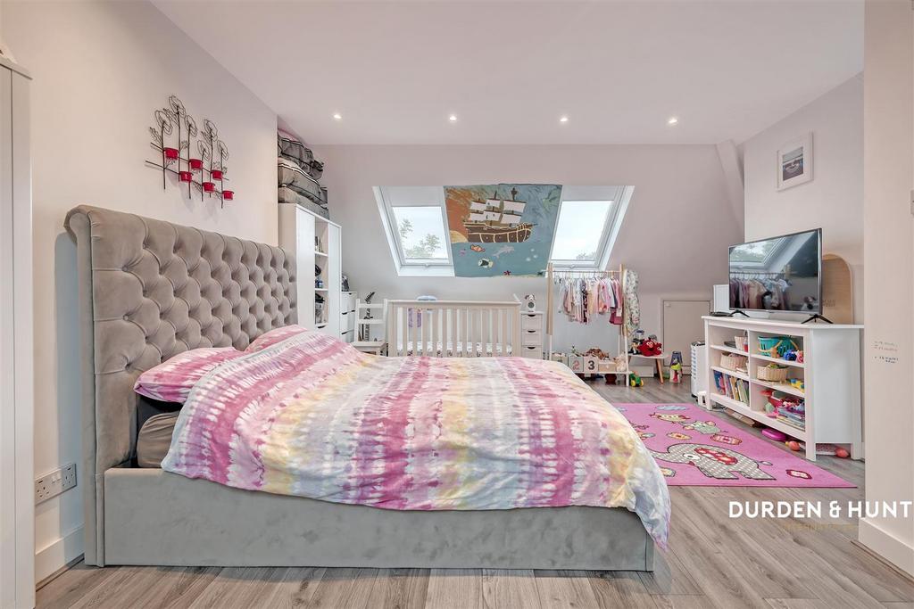 Southend Arterial Road