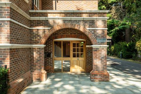 2 bedroom apartment for sale, Holmes Mead, Pyrford GU22