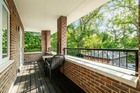2 bedroom apartment for sale, Holmes Mead, Pyrford GU22