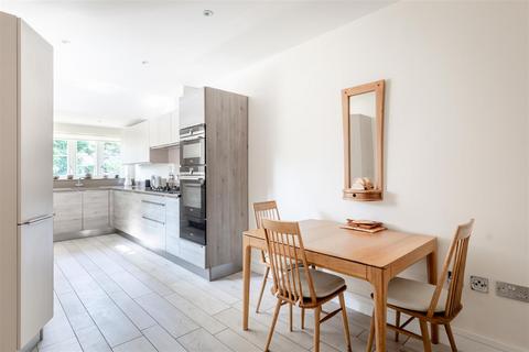 2 bedroom apartment for sale, Holmes Mead, Pyrford GU22