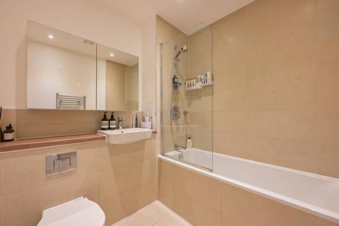 1 bedroom flat for sale, Vallans Court, LONDON E3