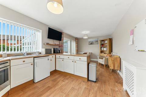 3 bedroom semi-detached house for sale, Rectory Drive, Batley WF17