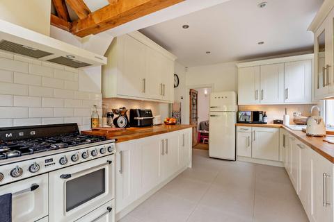 5 bedroom character property for sale, Knighton Drive, Stoneygate, Leicester