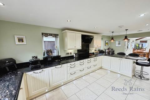 undefined, York Road, Selby YO8