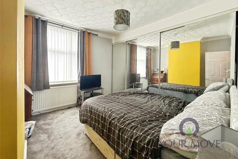 28 Grasmere Road, Barnsley, S71 1ES