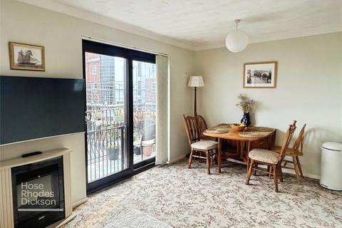 2 bedroom apartment for sale, Medina Road, Cowes, Isle of Wight