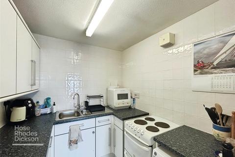 2 bedroom apartment for sale, Medina Road, Cowes, Isle of Wight