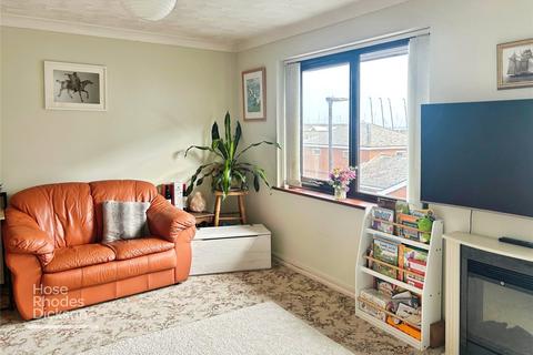 2 bedroom apartment for sale, Medina Road, Cowes, Isle of Wight