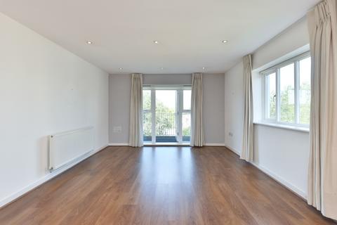 2 bedroom apartment for sale, Westwood Drive, Canterbury