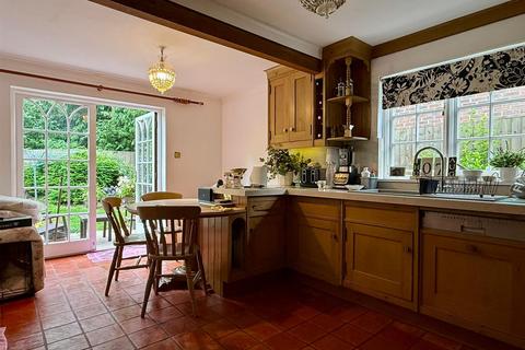 4 bedroom detached house for sale, Belmont, Hereford