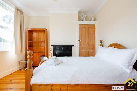103 Vicarage Road, Leyton, London, E10 5EQ