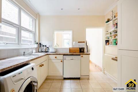 103 Vicarage Road, Leyton, London, E10 5EQ