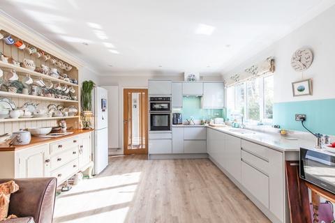 undefined, A Delightful Three-Bedroom Home with a Beautiful Garden in the Heart of Sheringham