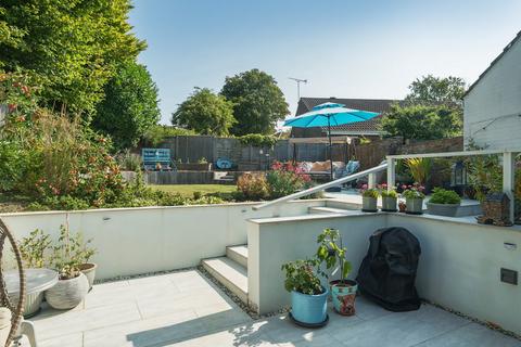 undefined, Sandown Close, Alton, Hampshire, GU34