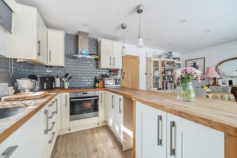 undefined, Sandown Close, Alton, Hampshire, GU34