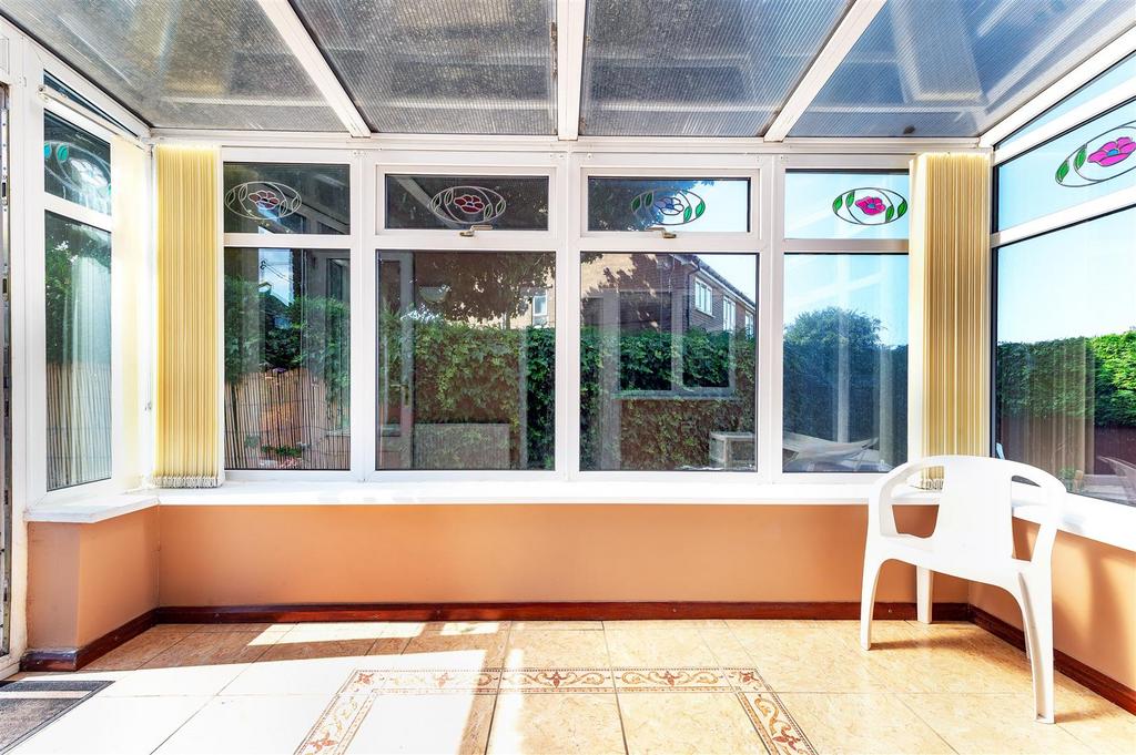 29 MCINTYRE ROAD - conservatory 1557.jpg