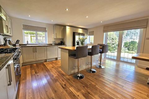 5 bedroom detached house for sale, Sawyers Rise, Ashleworth