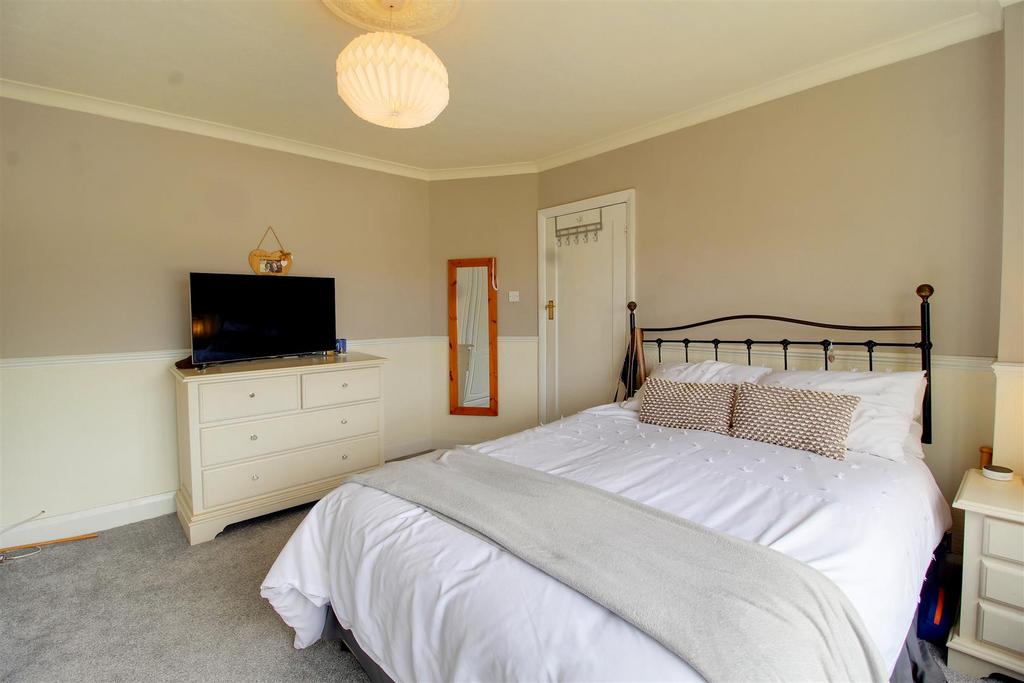 IMG 7981-IMG 7983.jpg