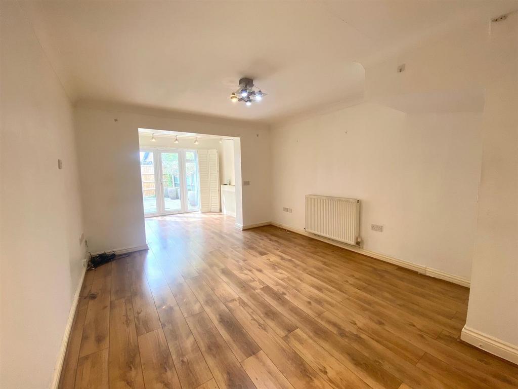 Living Room.jpg