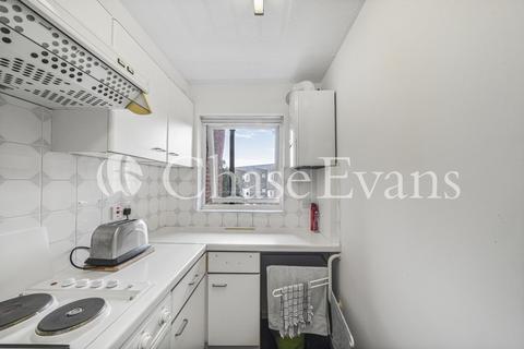1 bedroom flat for sale, Horseshoe Close, Isle Of Dogs, London, E14