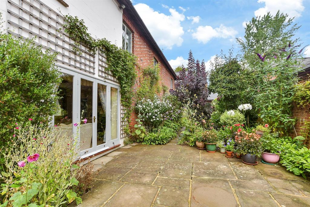 Patio / Decking