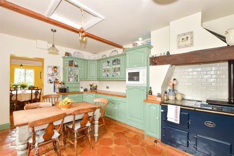 5 bedroom detached house for sale, Picketts Lane, Uckfield TN22