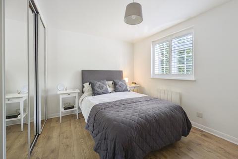 10 Hanson Close, Beckenham, BR3 1WJ