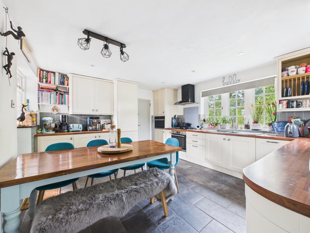 Kitchen 2