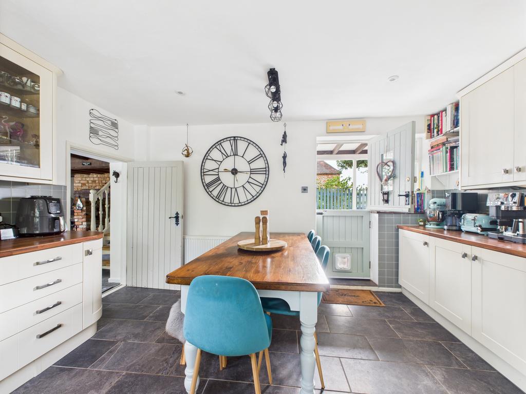 Kitchen 3