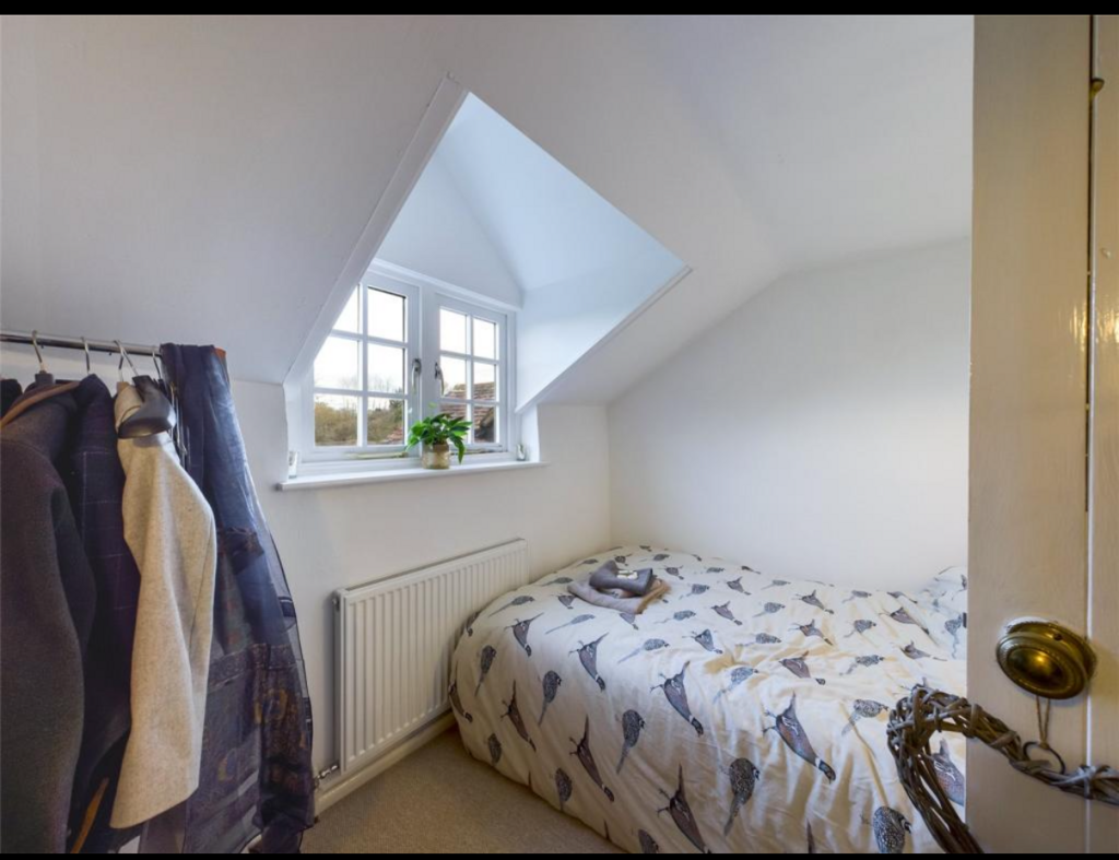 2nd bedrrom with double bed.PNG