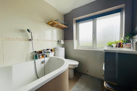 3 bedroom semi-detached house for sale, Beverley Road, West Bromwich, B71