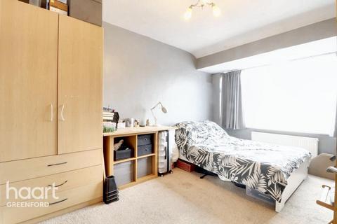 14 Summit Road, Northolt, UB5 5HJ