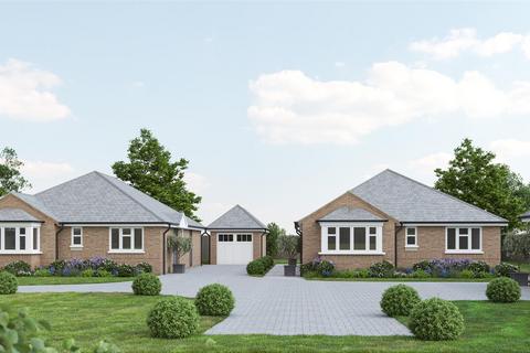 undefined, 19 Swallowdale, Wightwick, Wolverhampton, WV6 8DT