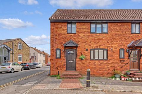 3 bedroom end of terrace house for sale, Tower Court, Ongar, CM5