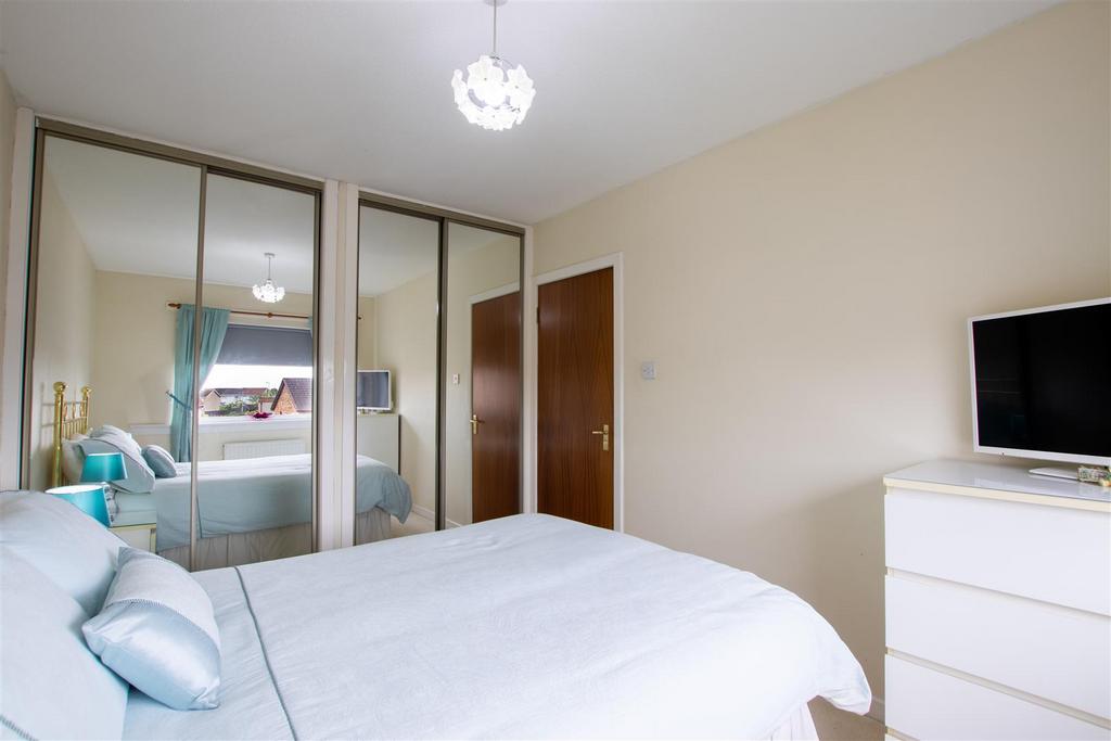 Bedroom.2-1.jpg