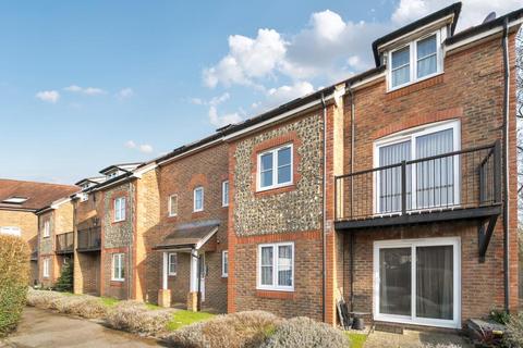 undefined, Newbury,  Berkshire,  RG14