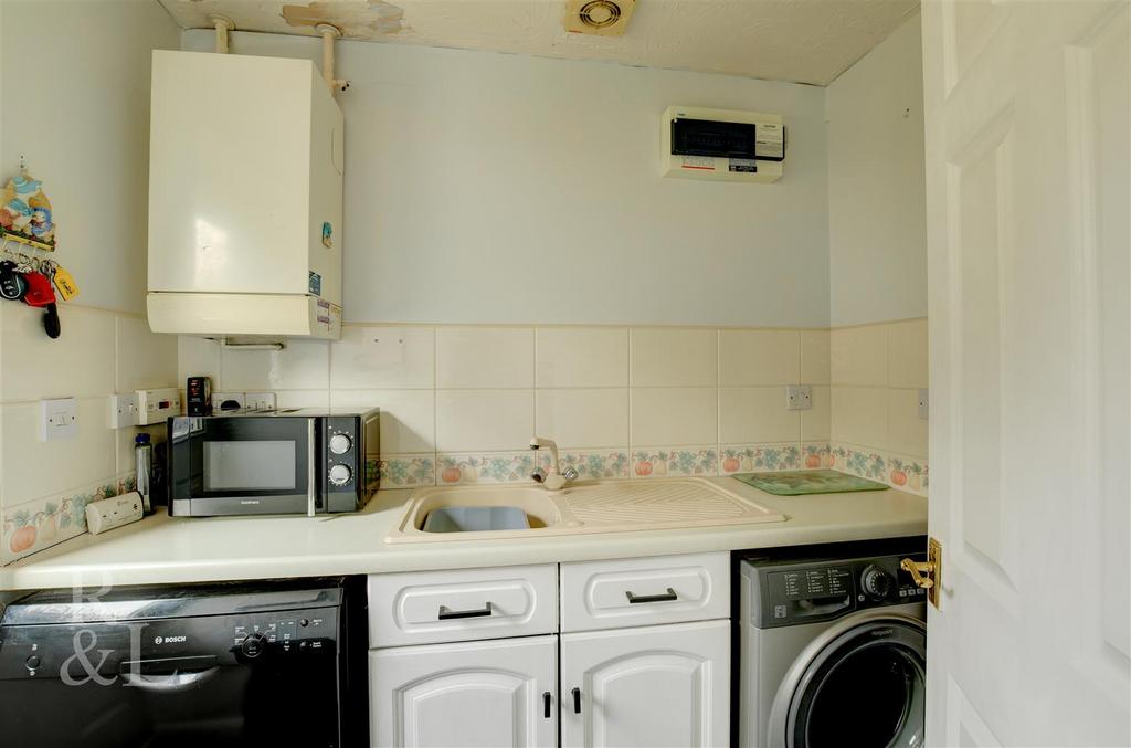 16 Highgate (14).jpg