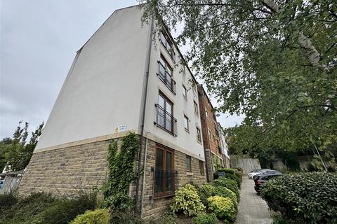 undefined, Greenlea Court, Huddersfield, HD5 8QB