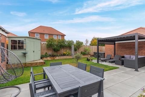 4 bedroom detached house for sale, Elderberry Way, Rainworth