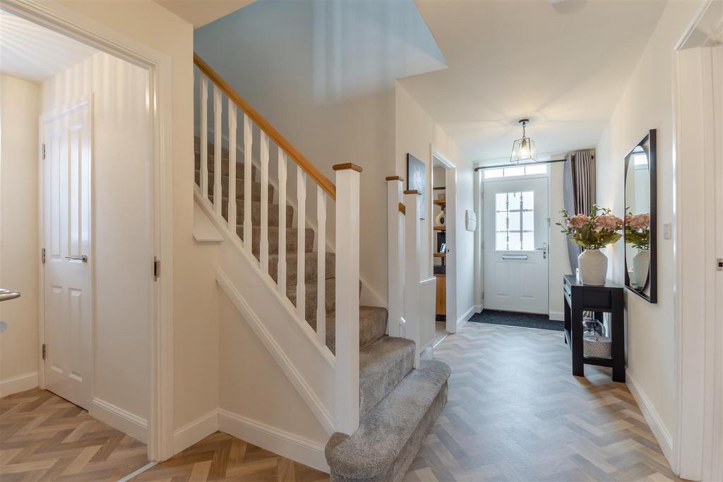 8661178-interior04.jpg