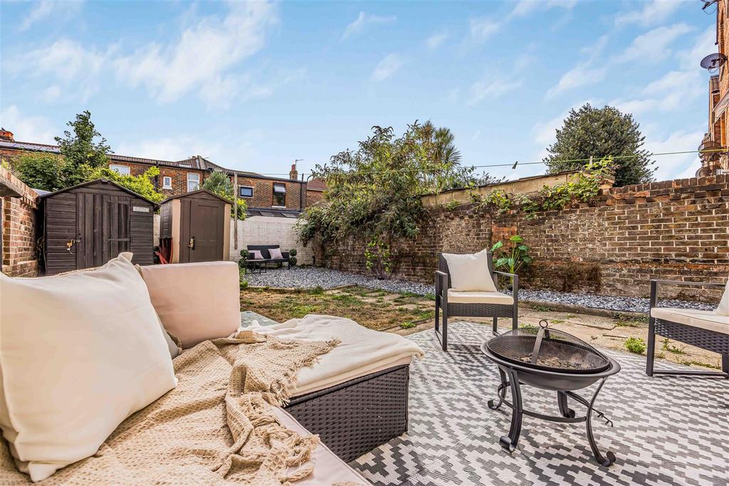 Flat 2, 27, Festing Road, Southsea-Small-Portico Ma